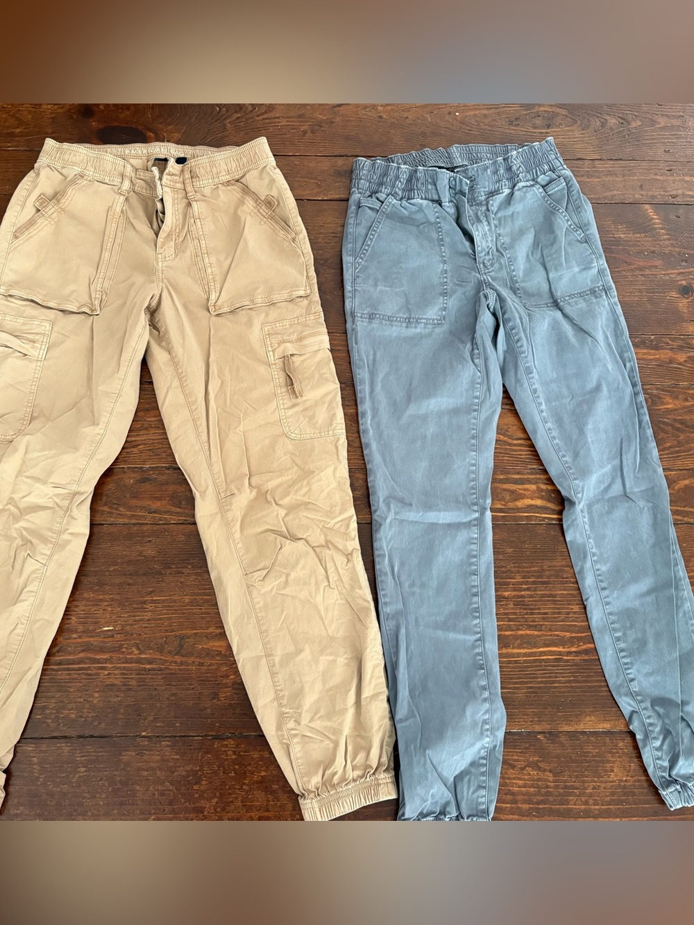 American Eagle Casual Jogger Pants Pair